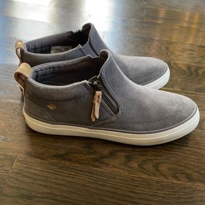 Sperry suede shoes 8
